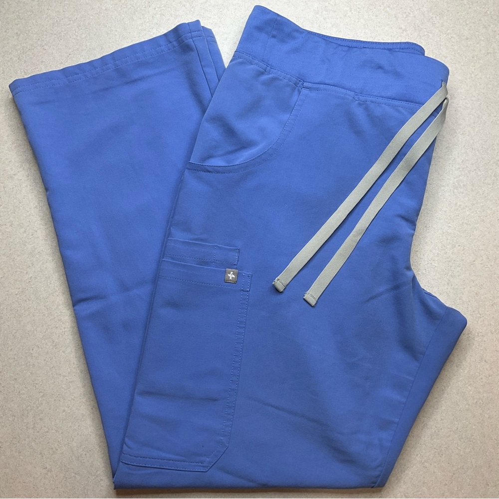 Figs Scrubs Kade Pant Medium Petite Ceil Blue - Picture 1 of 3
